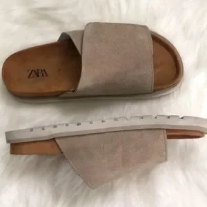 Zara | Shoes | Zara Mens Beige Flip Flop Size 41 | Poshmark display picture 1